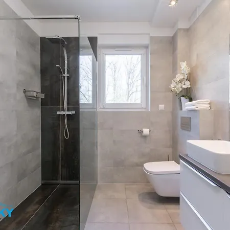 아파트 Bluesky - Nad Lomnica 2b - Blisko Dworca Pkp, Centrum Karpacza I Sklepow, W Zielonej Okolicy