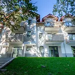 Appartement Bluesky - Centrum Karpacza, Blisko Pkp I Sklepow, Balkon, Automatyczny Check-in, Spokojna Zielona Okolica Karpacz