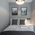 Apartamenty BlueSky - Nad Łomnicą 2B - blisko dworca PKP, centrum Karpacza i sklepów, w zielonej okolicy Apartamento