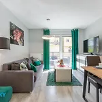 Apartamenty BlueSky - Nad Łomnicą 2B - blisko dworca PKP, centrum Karpacza i sklepów, w zielonej okolicy *