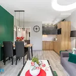 Apartamenty BlueSky - Nad Łomnicą 2B - blisko dworca PKP, centrum Karpacza i sklepów, w zielonej okolicy * Karpacz
