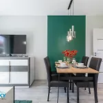 Apartamenty BlueSky - Nad Łomnicą 2B - blisko dworca PKP, centrum Karpacza i sklepów, w zielonej okolicy Karpacz