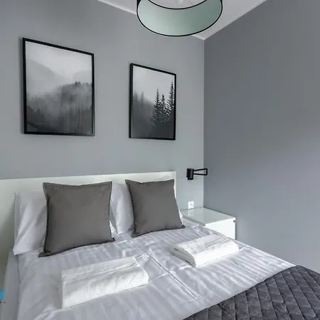 Bluesky - Centrum Karpacza, Blisko Pkp I Sklepow, Balkon, Automatyczny Check-in, Spokojna Zielona Okolica 公寓 *