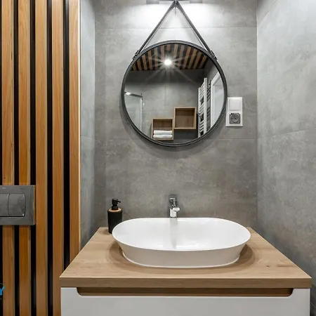 Bluesky - Nad Lomnica 2b - Blisko Dworca Pkp, Centrum Karpacza I Sklepow, W Zielonej Okolicy *