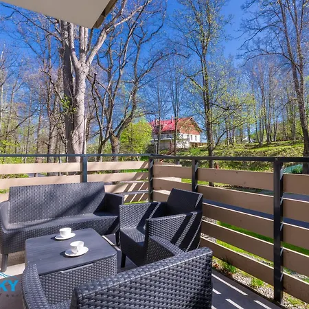 Apartamenty BlueSky - Nad Łomnicą 2B - blisko dworca PKP, centrum Karpacza i sklepów, w zielonej okolicy